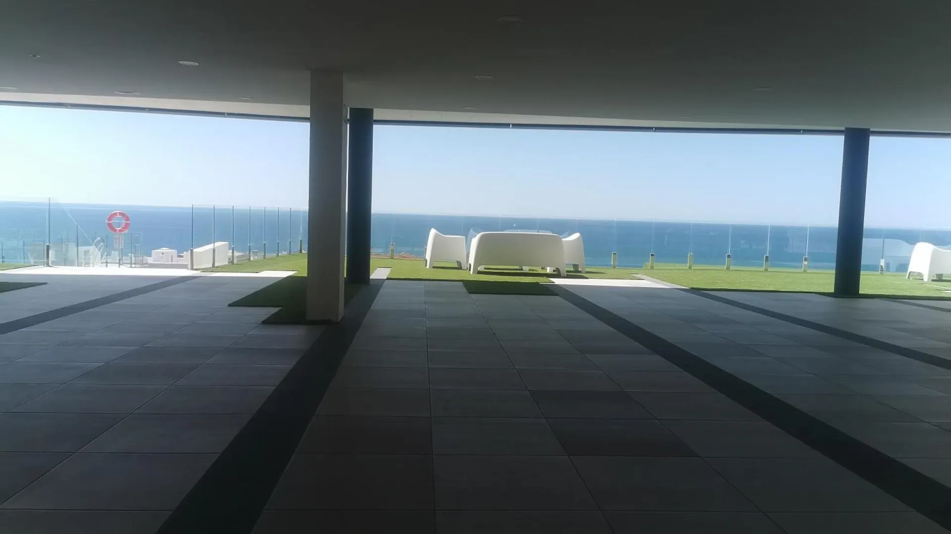 Bel Appartement Face A La Mer Fuengirola 0*,
